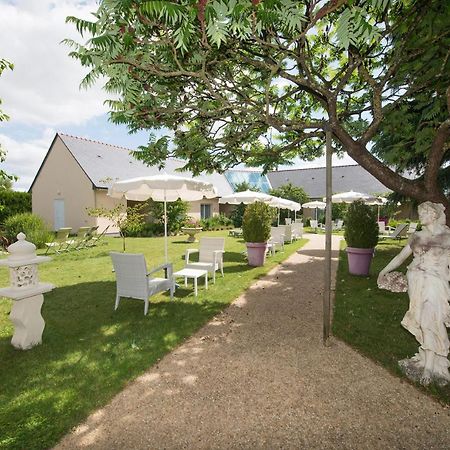 Logis Auberge Bienvenue Doué-la-Fontaine Exterior photo