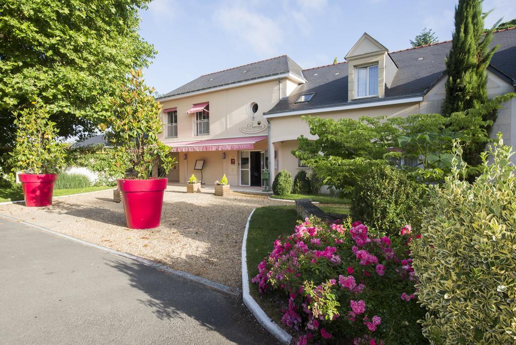 Logis Auberge Bienvenue Doué-la-Fontaine Exterior photo